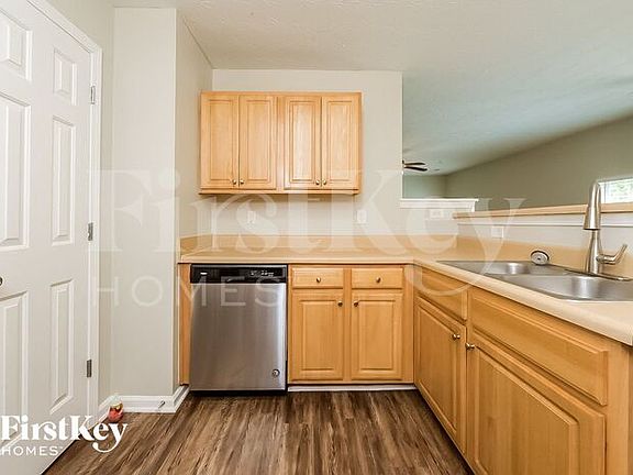 5th image of 1714 Cape Fear Way