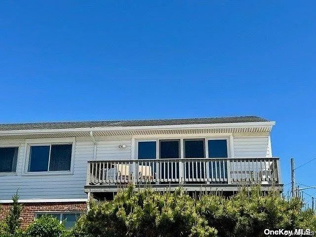 2 bed, 2.0 bath, 2560 sqft, $3,500 — Photo 3