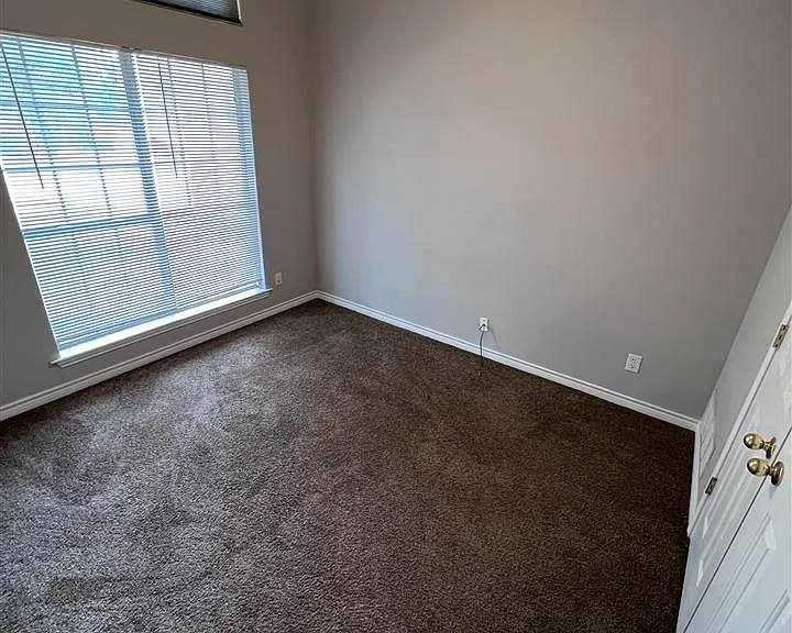 5316 Pebblestone Dr — Photo 25