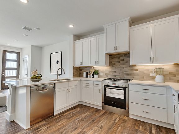 7th image of this home
