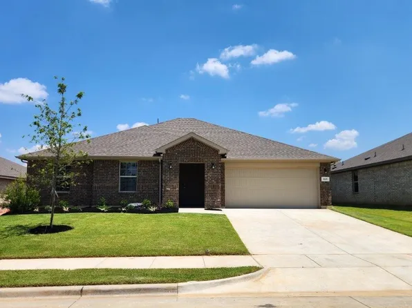 825 Alexandria Ln, Joshua, TX 76058