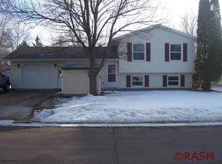 405 14th Ave NW, Waseca, MN 56093