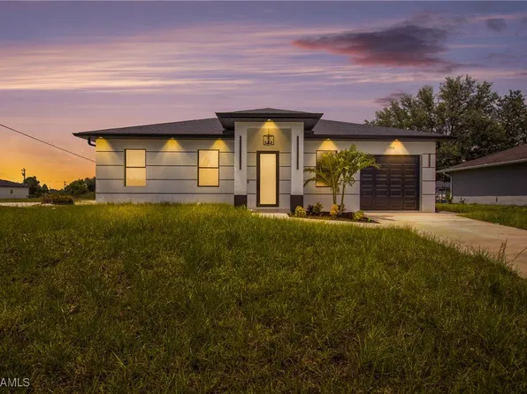 2516 42nd St SW, Lehigh Acres, FL 33976