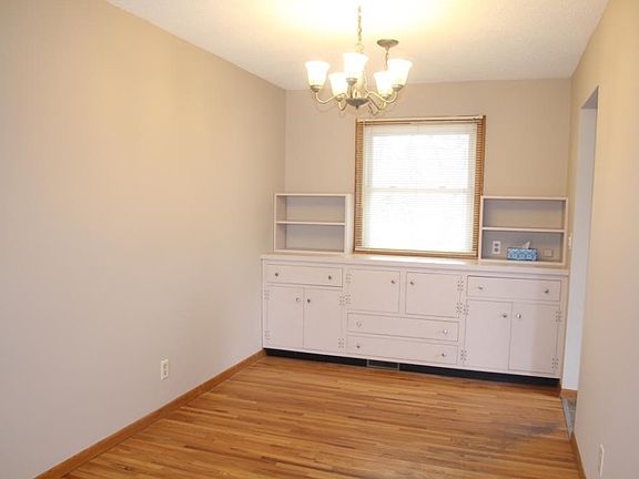 4th image of 6701 Zealand Ave N