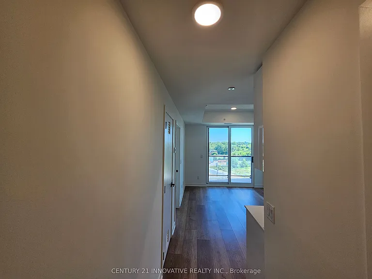 33 Erie Ave #807 — Photo 20