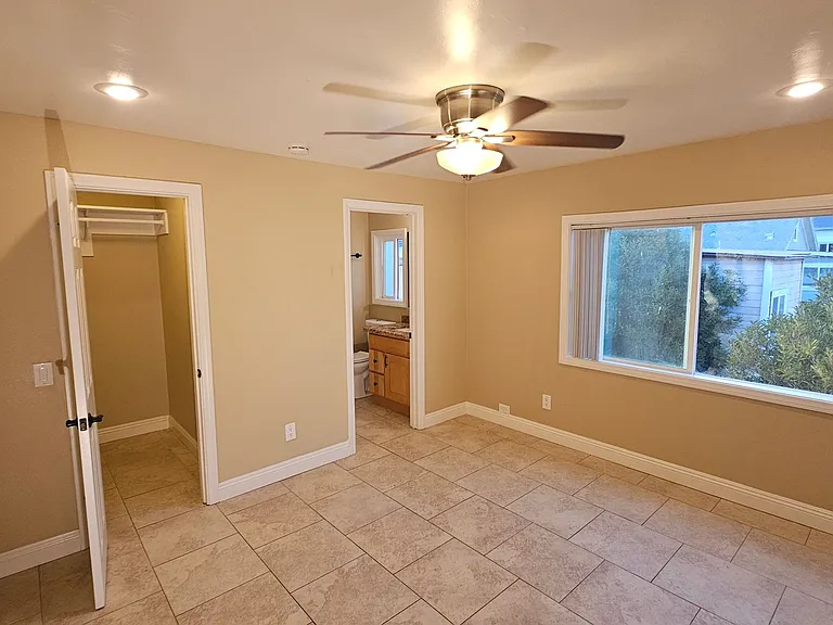 1645 Fern St — Photo 9