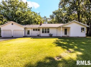 2228 N Lehman Rd, Peoria, IL 61604