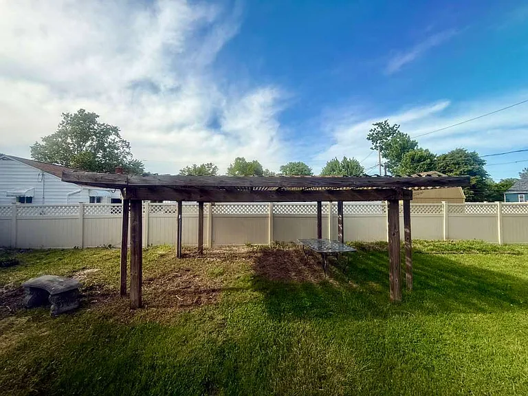 5081 Harmony Ln — Photo 6