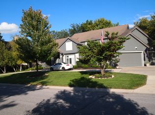 12911 Russell St, Overland Park, KS 66209