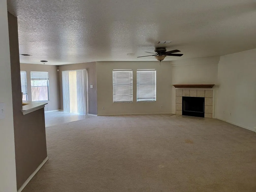 1423 Cap Ridge Peak — Photo 4