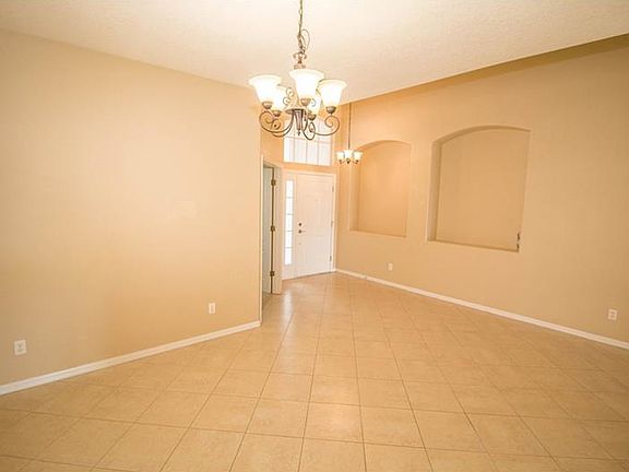 4th image of 12830 Hampton Hill Dr