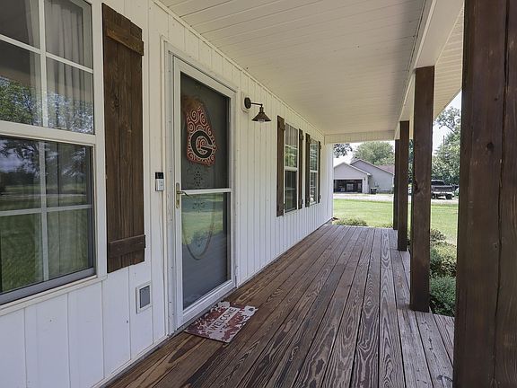 4th image of 138 Mills Cir