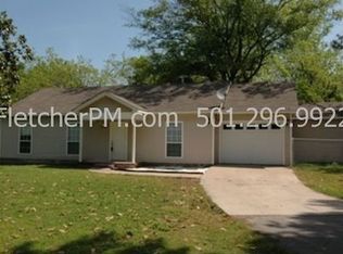 5305 Roundtop Dr, North Little Rock, AR 72117