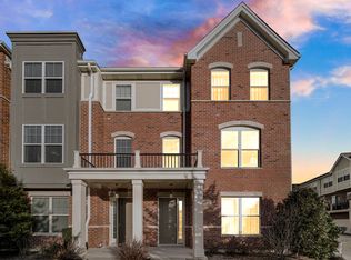 1226 Byrne Blvd, Vernon Hills, IL 60061