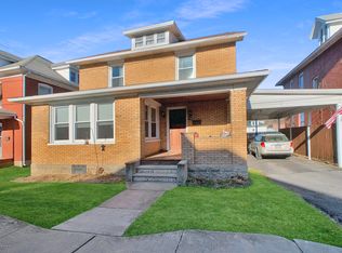 18 S Chestnut St, Mill Hall, PA 17751