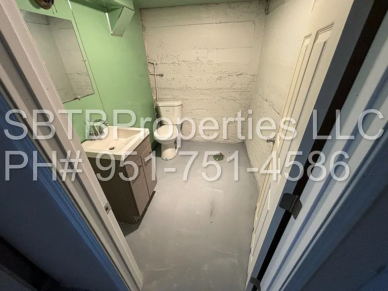 3012 Englewood Ave — Photo 17