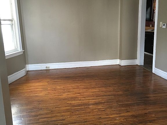 2nd image of 93 Albany St #1