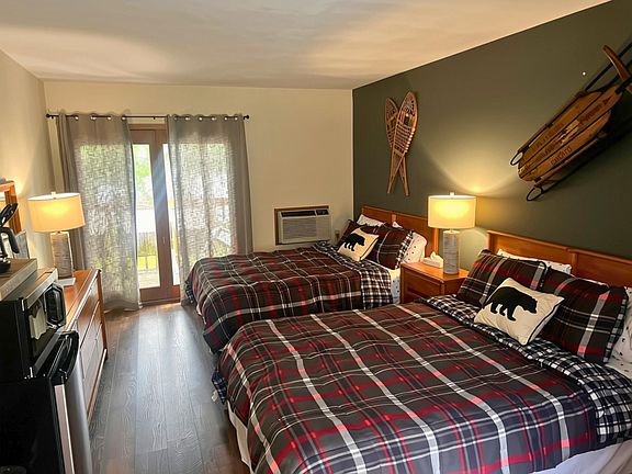 3rd image of 15326 W Birch Point Rd #16