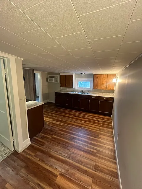 1 bed, $1,000 — Photo 2