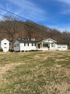 5318 Mays Branch Rd, Lavalette, WV, 25535