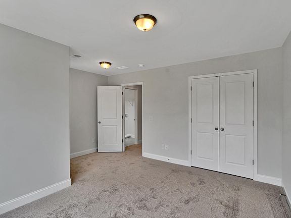 5th image of 8822 Credence Dr