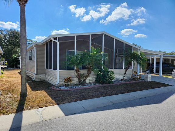 3rd image of 10711 Casa Dr