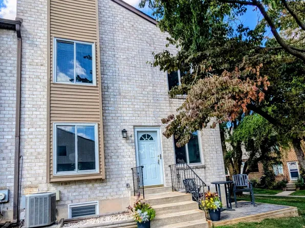 5200 Hilltop Dr #Br4, Brookhaven, PA 19015