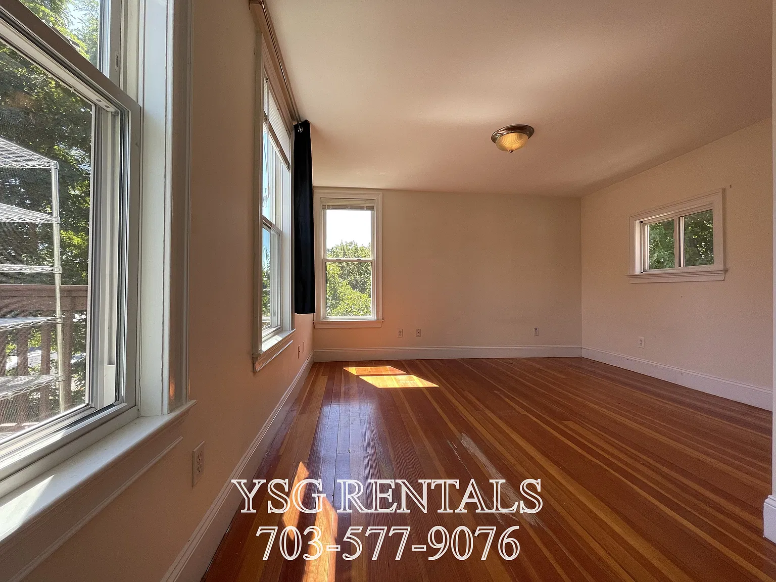 4 bed, 2400 sqft, $7,799 — Photo 4