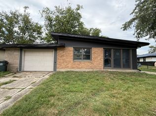 320 Sioux St, Park Forest, IL 60466
