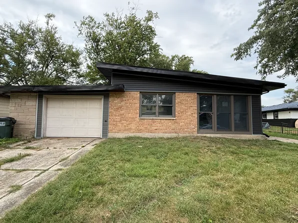 320 Sioux St, Park Forest, IL 60466
