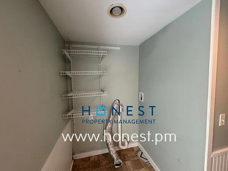 60 Cumberland St #2 — Photo 28