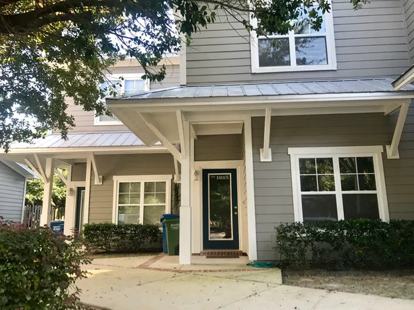 1615 Shoreline Pl, Wilmington, NC 28403