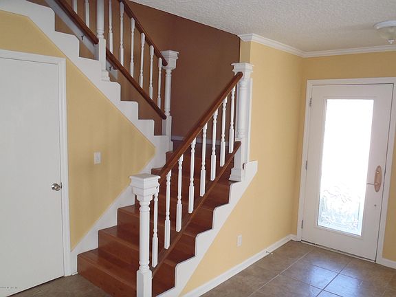 2nd image of 11206 Justin Oaks Dr