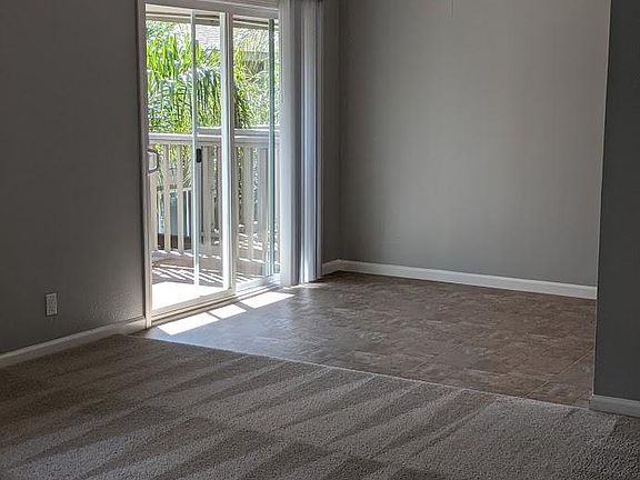 4th image of 3779 Blackford Ave APT 10