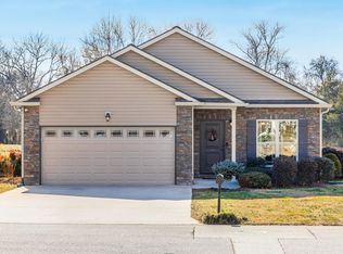 6854 Robin Dr, Chattanooga, TN 37421