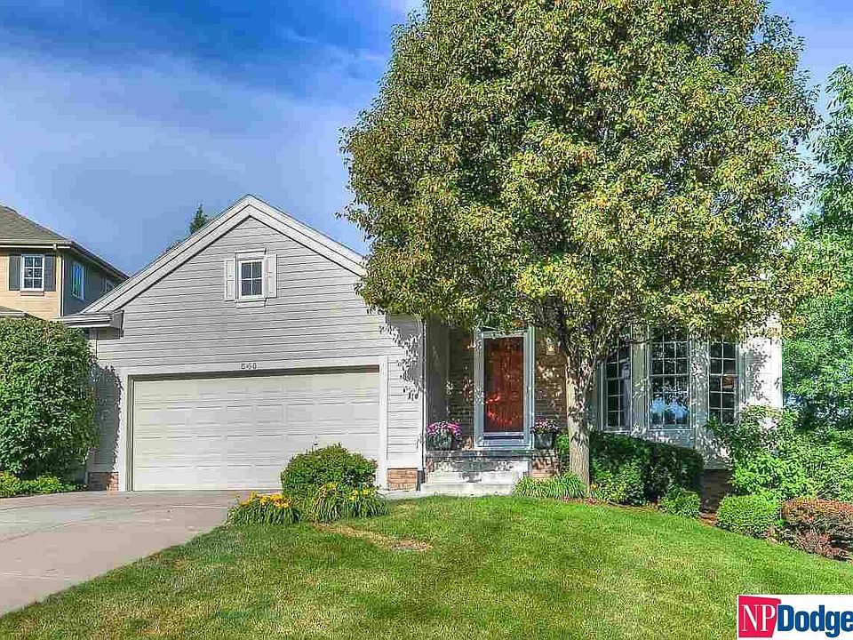 1st image of 546 S 188th Ave