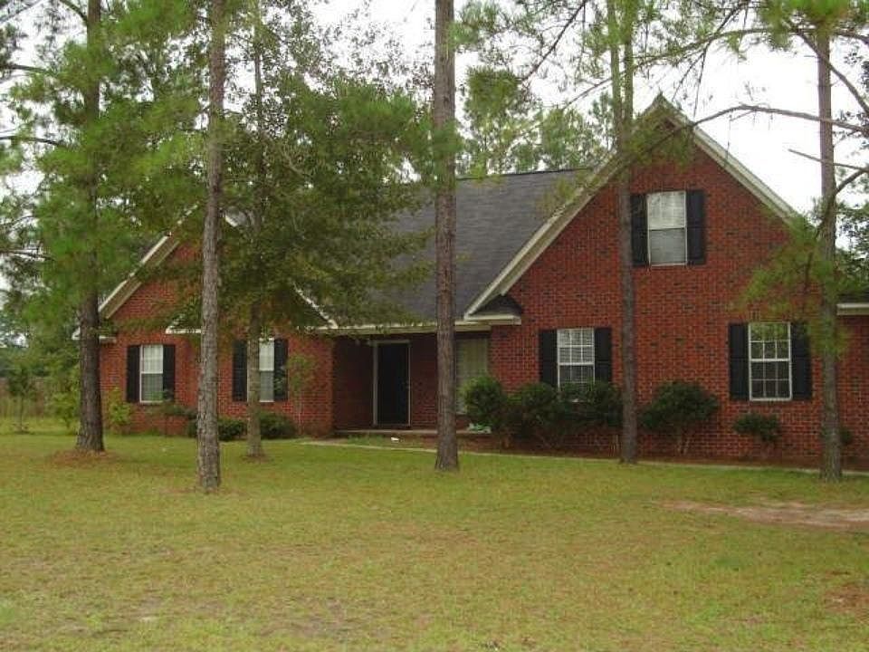 1st image of 810 King Arthur Dr
