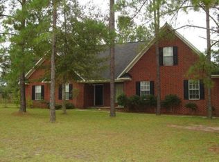 810 King Arthur Dr, Statesboro, GA 30458