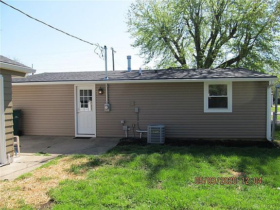 5th image of 691 S Riverview Ave