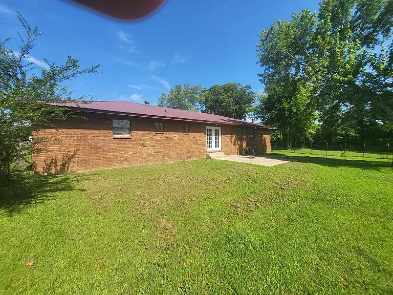 3411 E Heritage Pkwy — Photo 18