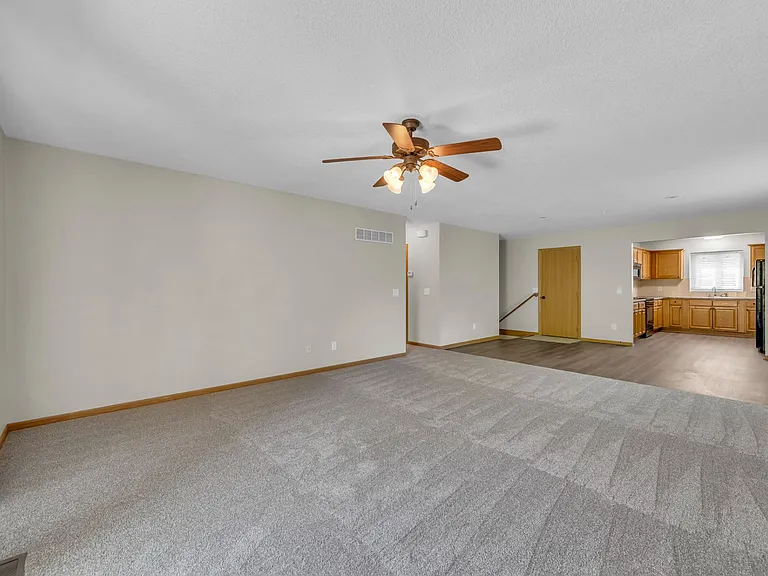 3005-3033 S Shrank Dr — Photo 24