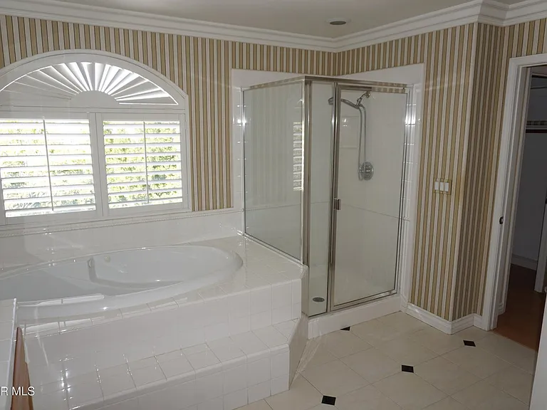 2033 Yellowthroat Pl — Photo 15
