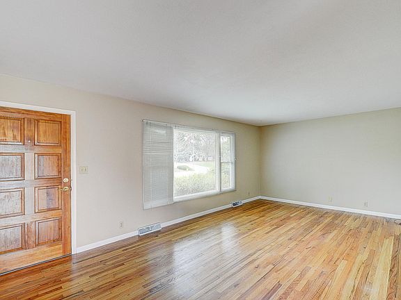 Living room.