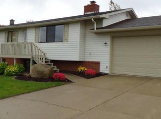 1233 Brooktrout Ln, Gaylord, MI 49735
