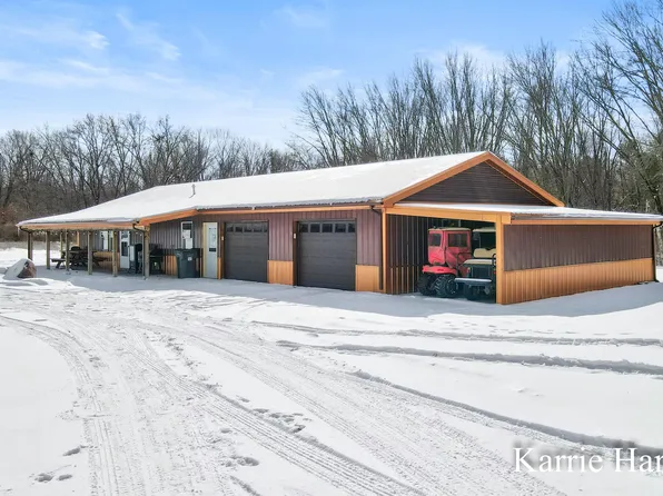 13300 Seventeen Mile Rd NE, Gowen, MI 49326