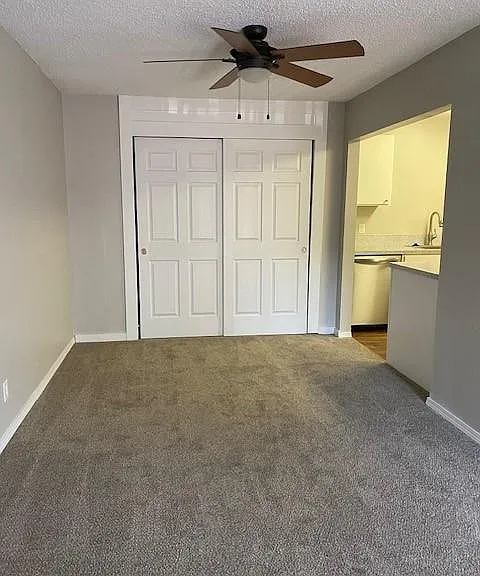 Brittany House Apartments — Photo 18