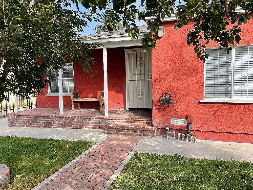 611 W Arbutus St, Compton, CA 90220 Zillow