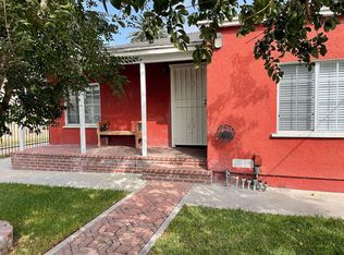 611 W Arbutus St, Compton, CA 90220