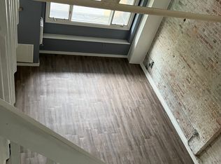 267 Locust St APT 2A, Northampton, MA 01062