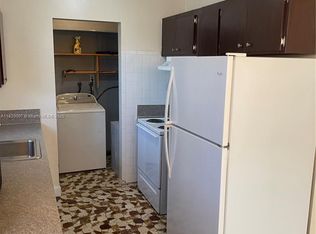 357 SW 1st Ter, Deerfield Beach, FL 33441
